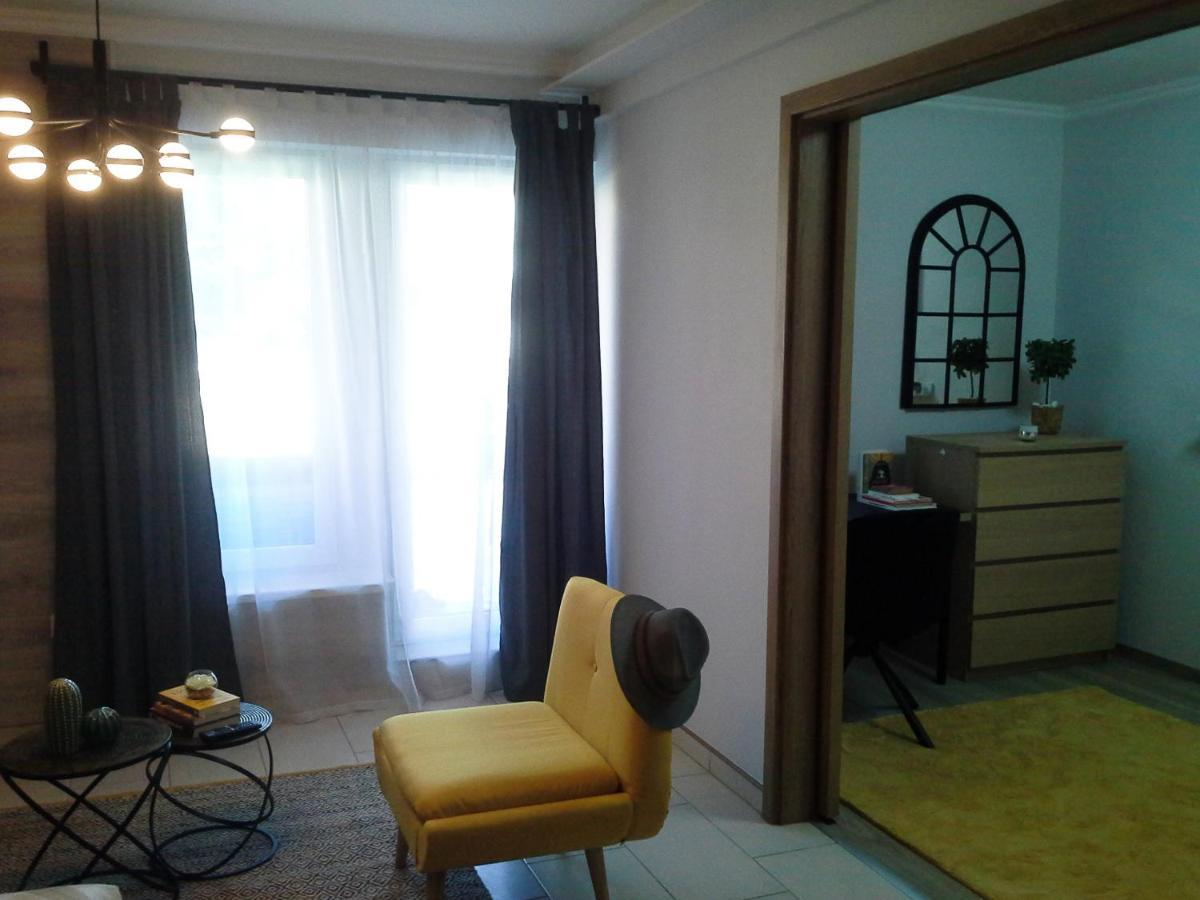 Alexandra Apartment Hajduszoboszlo - Chic Flat المظهر الخارجي الصورة